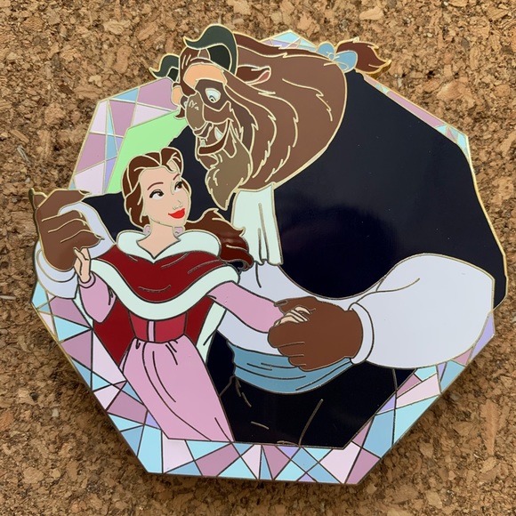 Belle and Beast fantasy pin - Picture 1 of 2